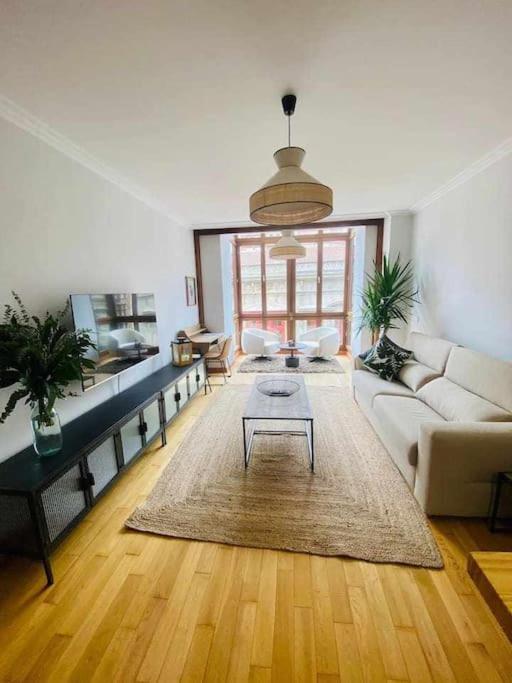 ヒホンCorrida 37 Apartamentoアパートメント エクステリア 写真